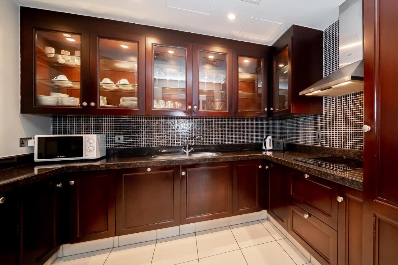 Higuests - Spacious Apt With Private Balcony In Old Town 두바이 외부 사진