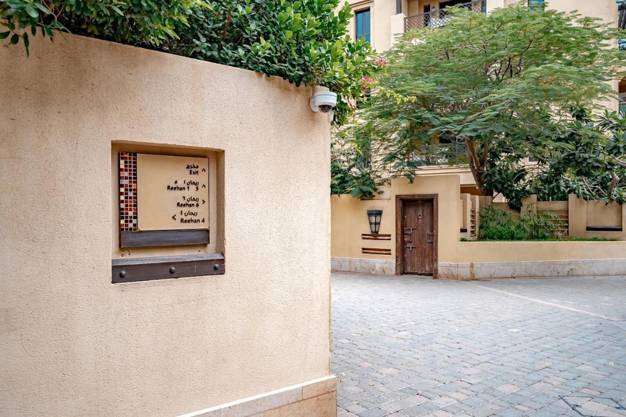 Higuests - Spacious Apt With Private Balcony In Old Town 두바이 외부 사진